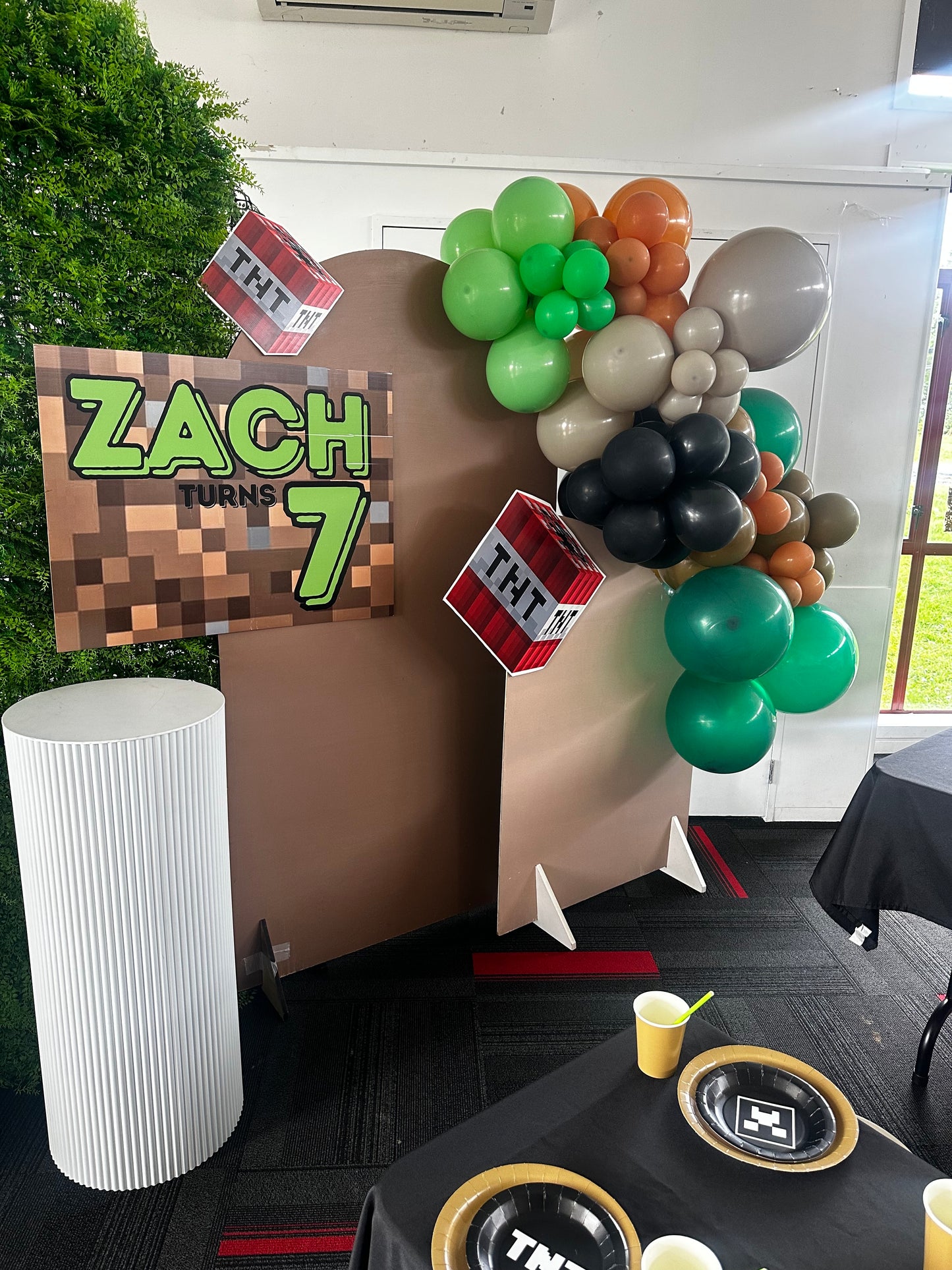 MINECRAFT